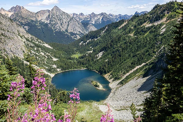 Maple Pass Loop at Wenatchee National Park